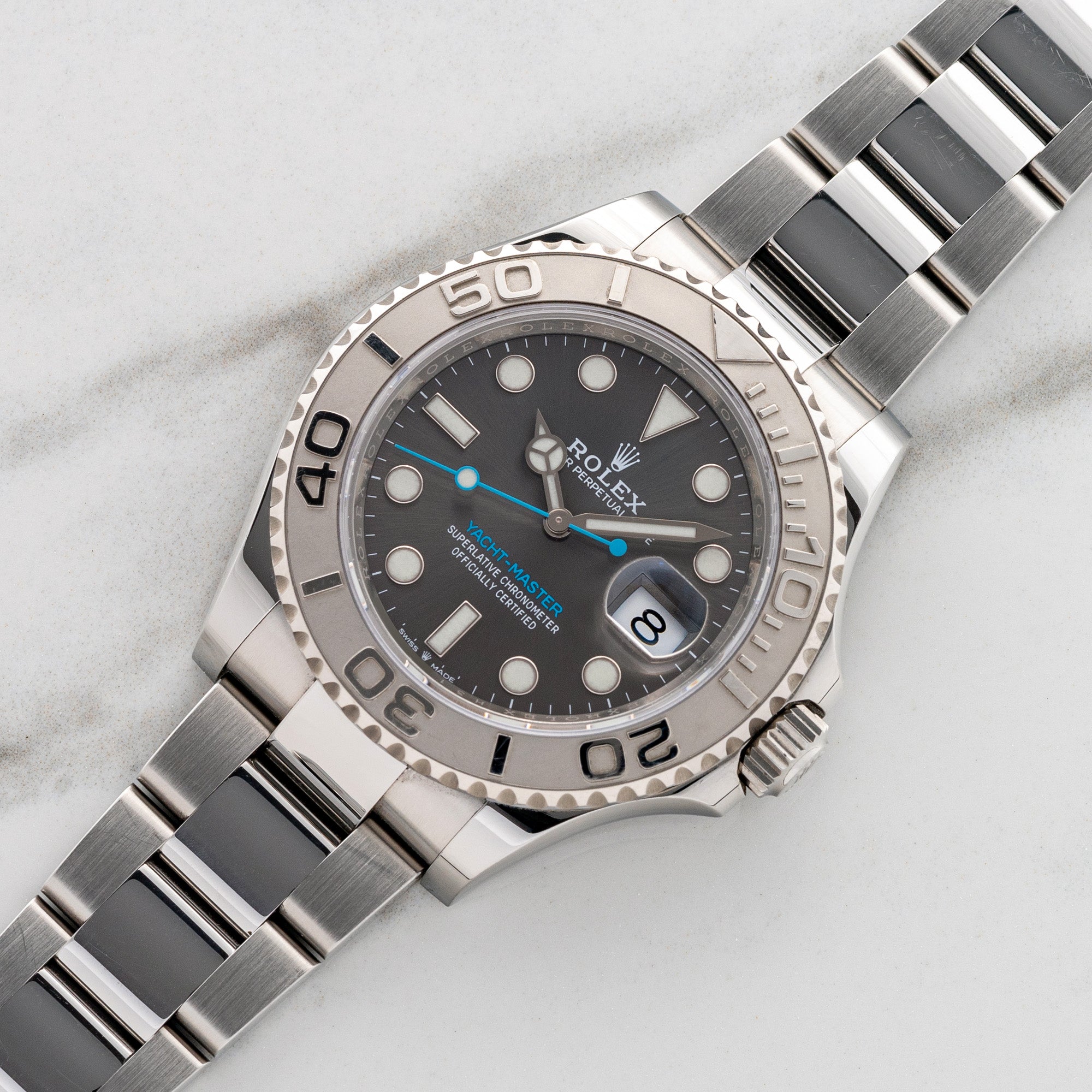 Rolex Yacht-Master 40 - 126622 w/Rhodium Dial - Full Set
