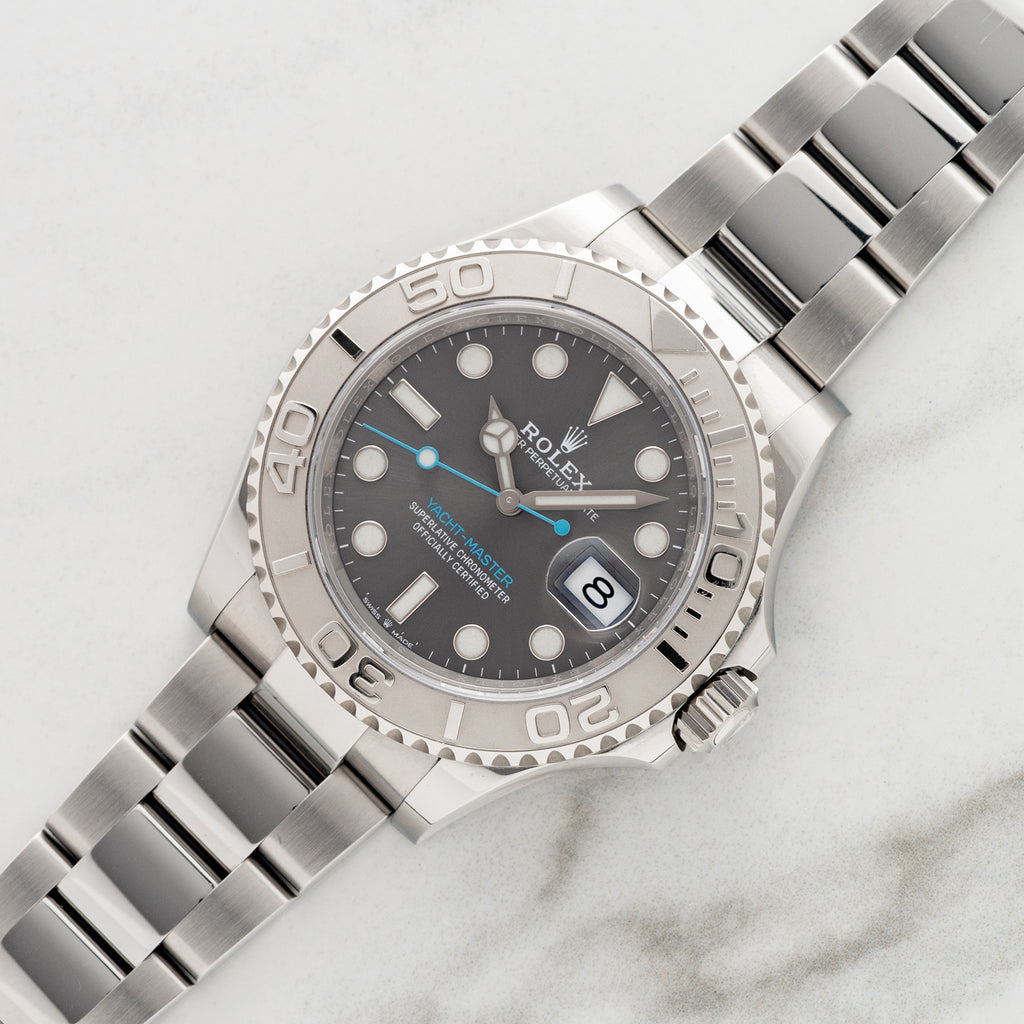Rolex Yacht-Master 40 - 126622 w/Rhodium Dial - Full Set