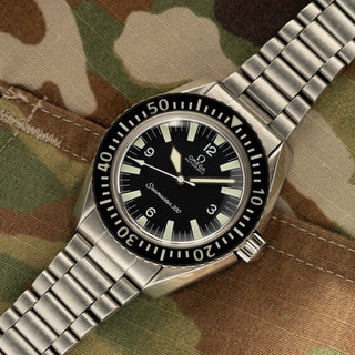 Omega Seamaster 300 - WatchCo w/No Date - *Unpolished*