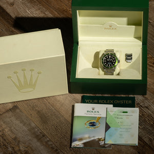Rolex Anniversary Submariner 16610LV "Kermit B3 Lime" - Box & Papers - *Unpolished*