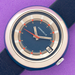 Caravelle/Bulova 7376 "Flying Saucer" w/Plastic Case