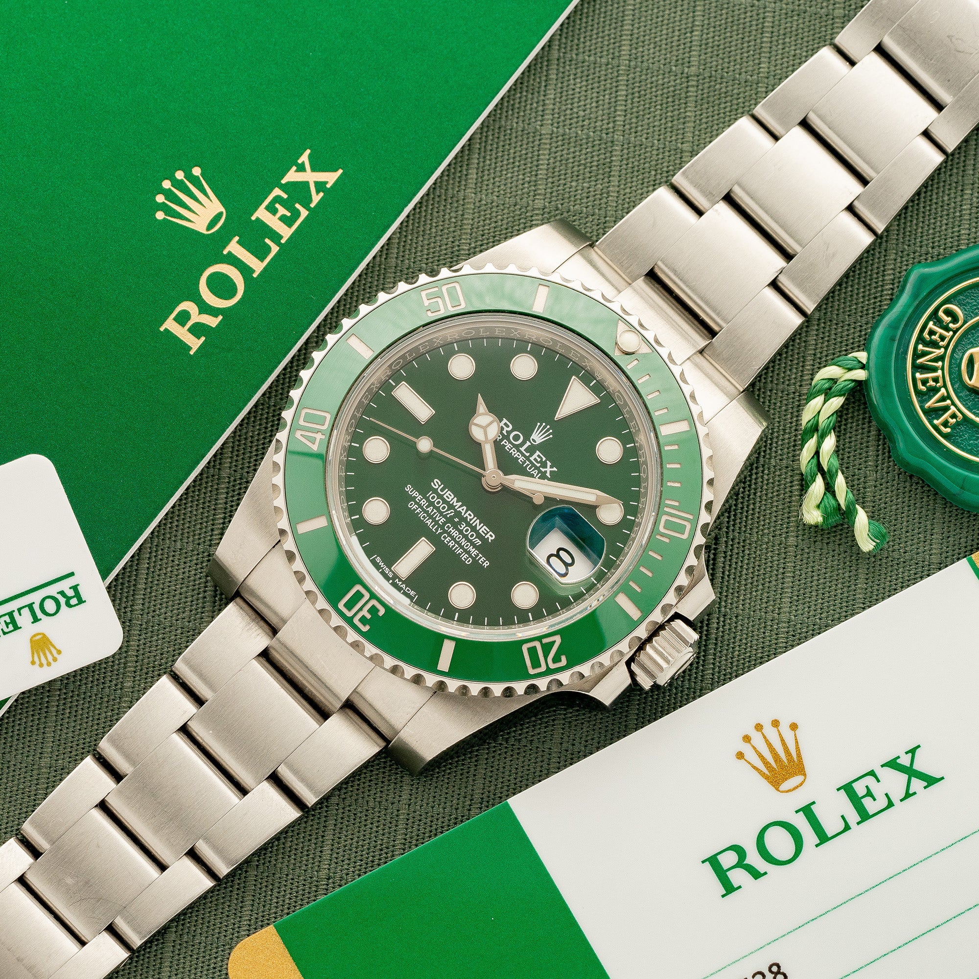 rolex submariner green dial 116610lv hulk