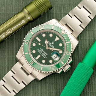 Rolex Submariner 116610LV  "Hulk" - Full Set - *Unpolished*/Original Owner