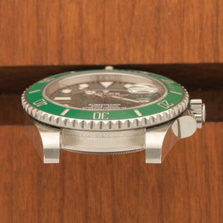 Rolex Submariner 116610LV  "Hulk" - Full Set - *Unpolished*/Original Owner
