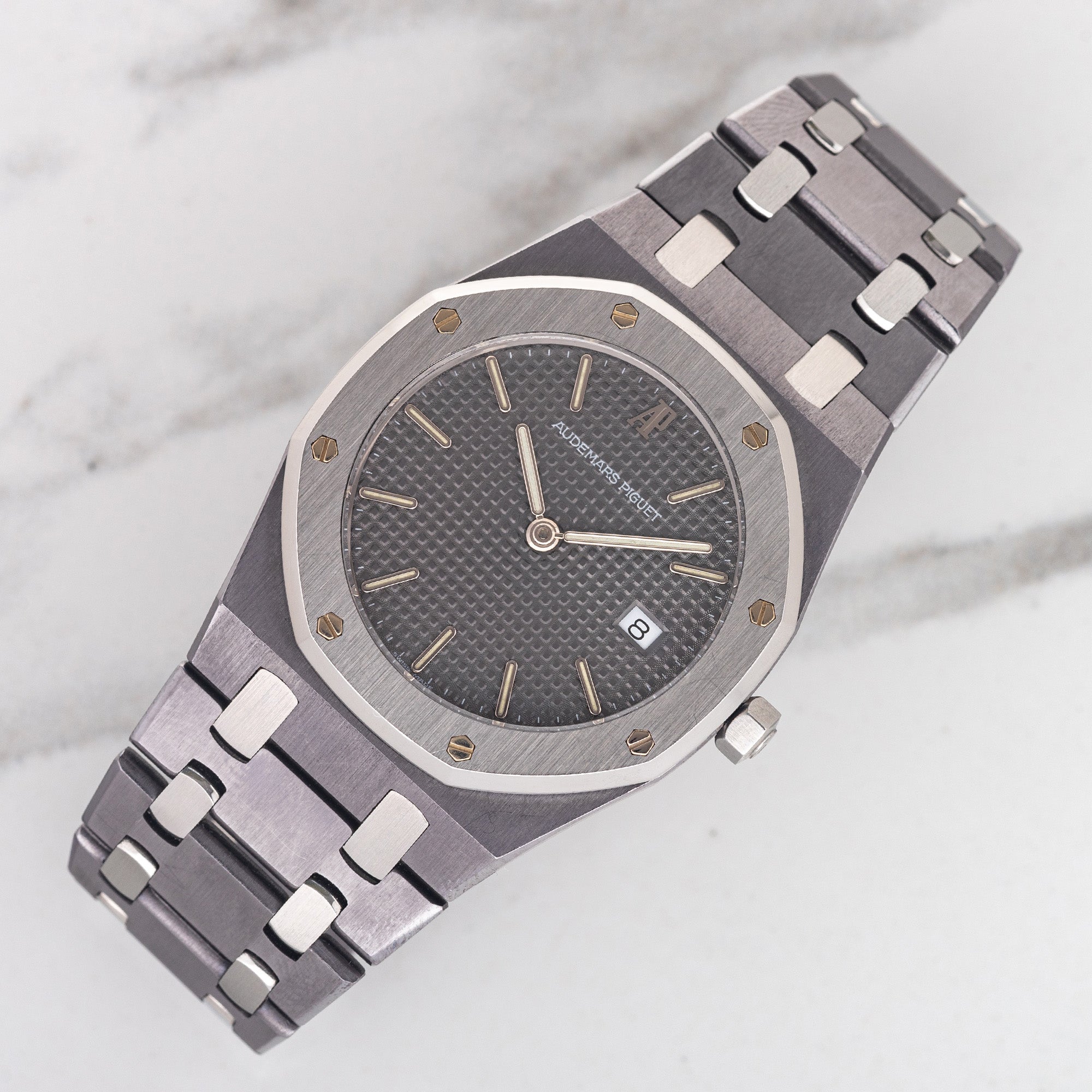 年末のプロモーション Audemars Piguet Edition Limited Steel & Tantalum - Oak Royal 洋書