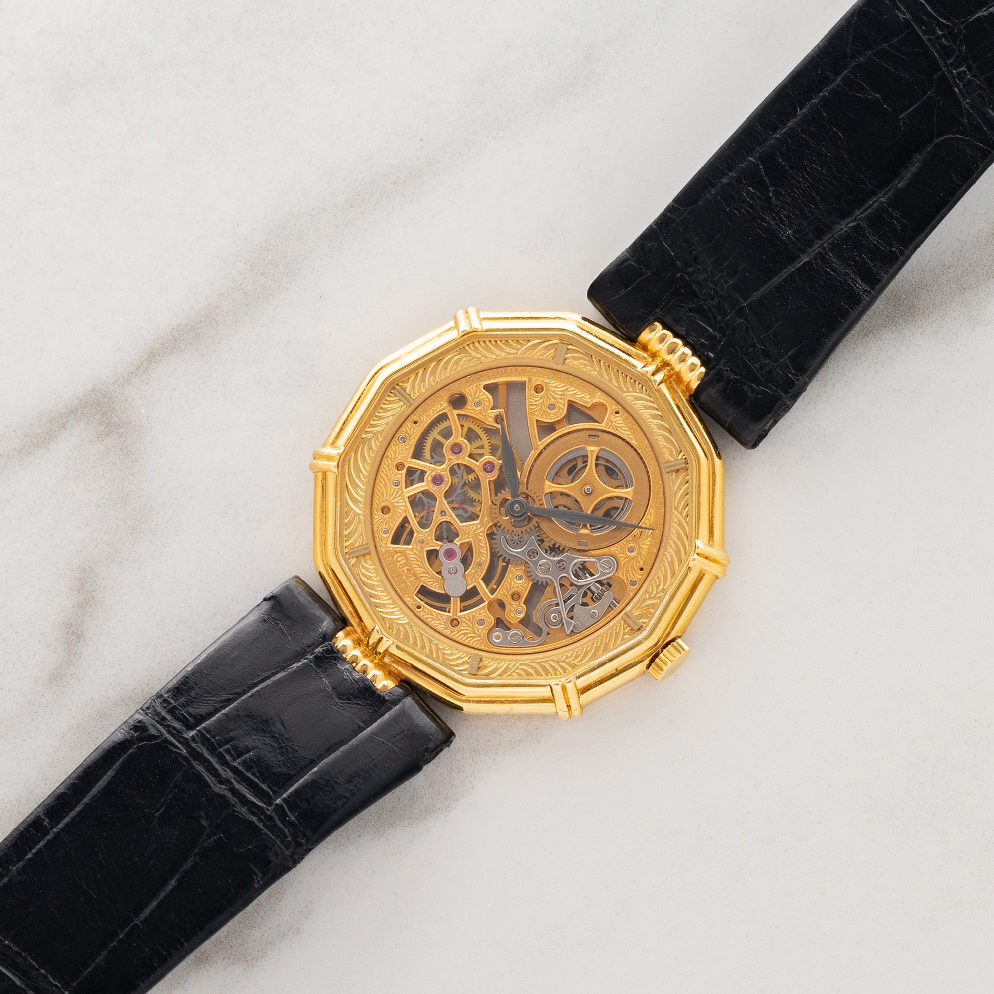 J163 オリバーガル DRAMATIC ENTRANCE GOLD Audemars Piguet Squelette - Openworked Cal. 2003