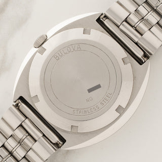 Bulova "Maxi Baignoire"