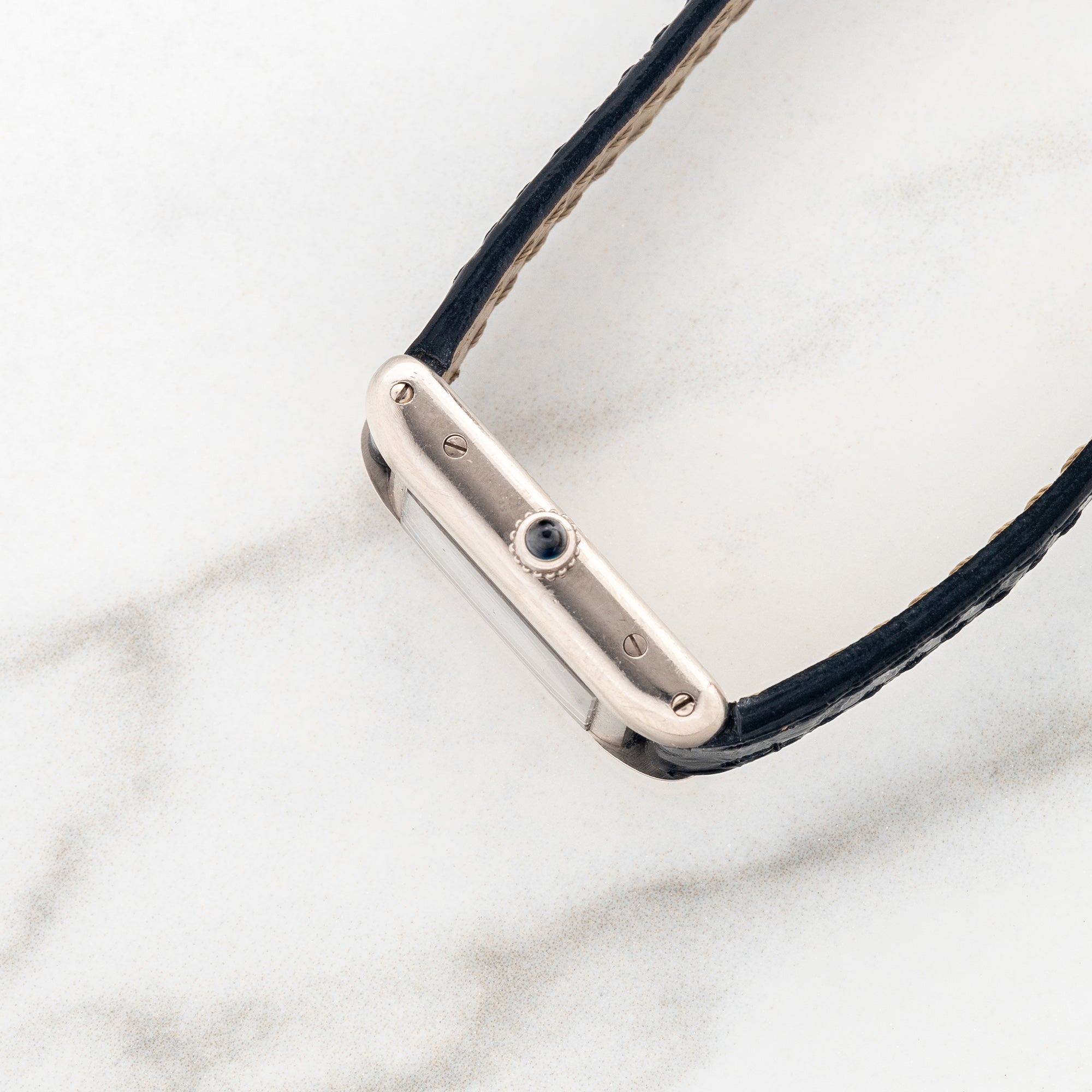 Cartier Tank Ladies Allongé 2680 "Mini" - 18k White Gold