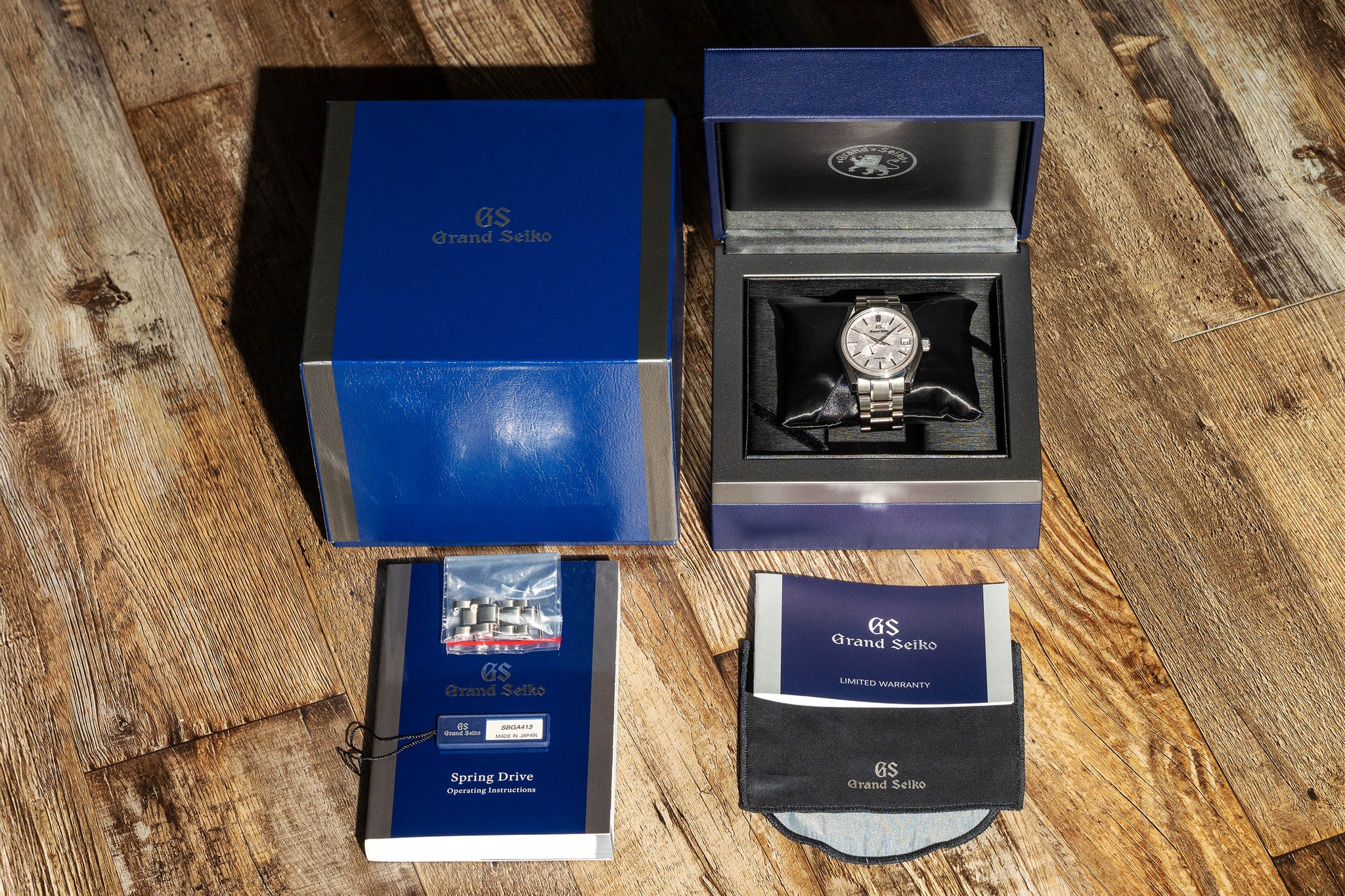 Grand Seiko Heritage Collection SBGA413 "Shunbun Spring Blossom" - Full Set - PENDING