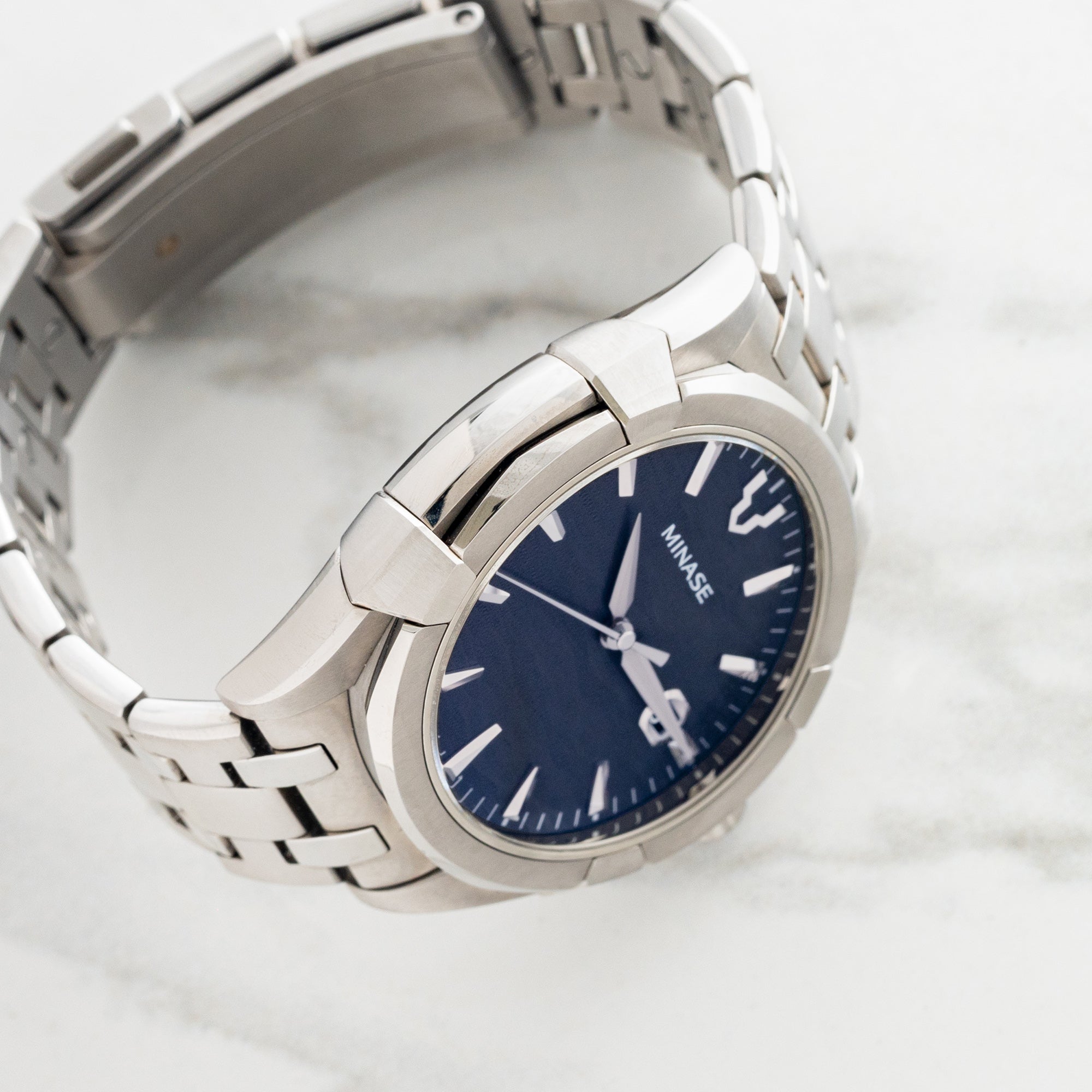 Minase Uruga 42 - Grey Dial - Full Set/Near Mint