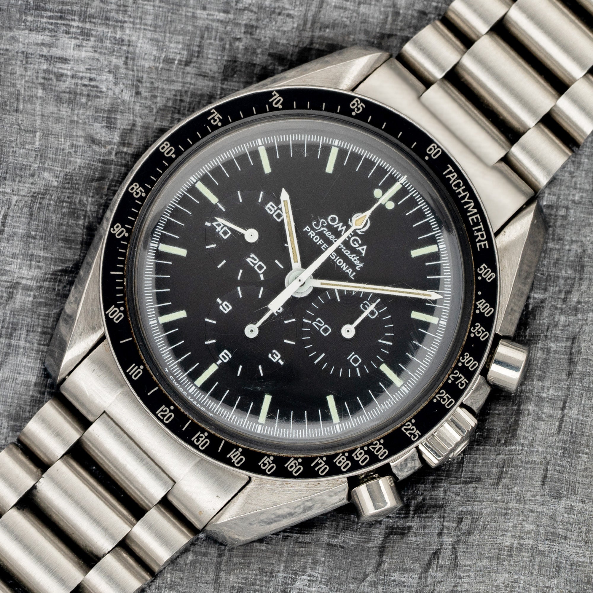 Omega 145 top