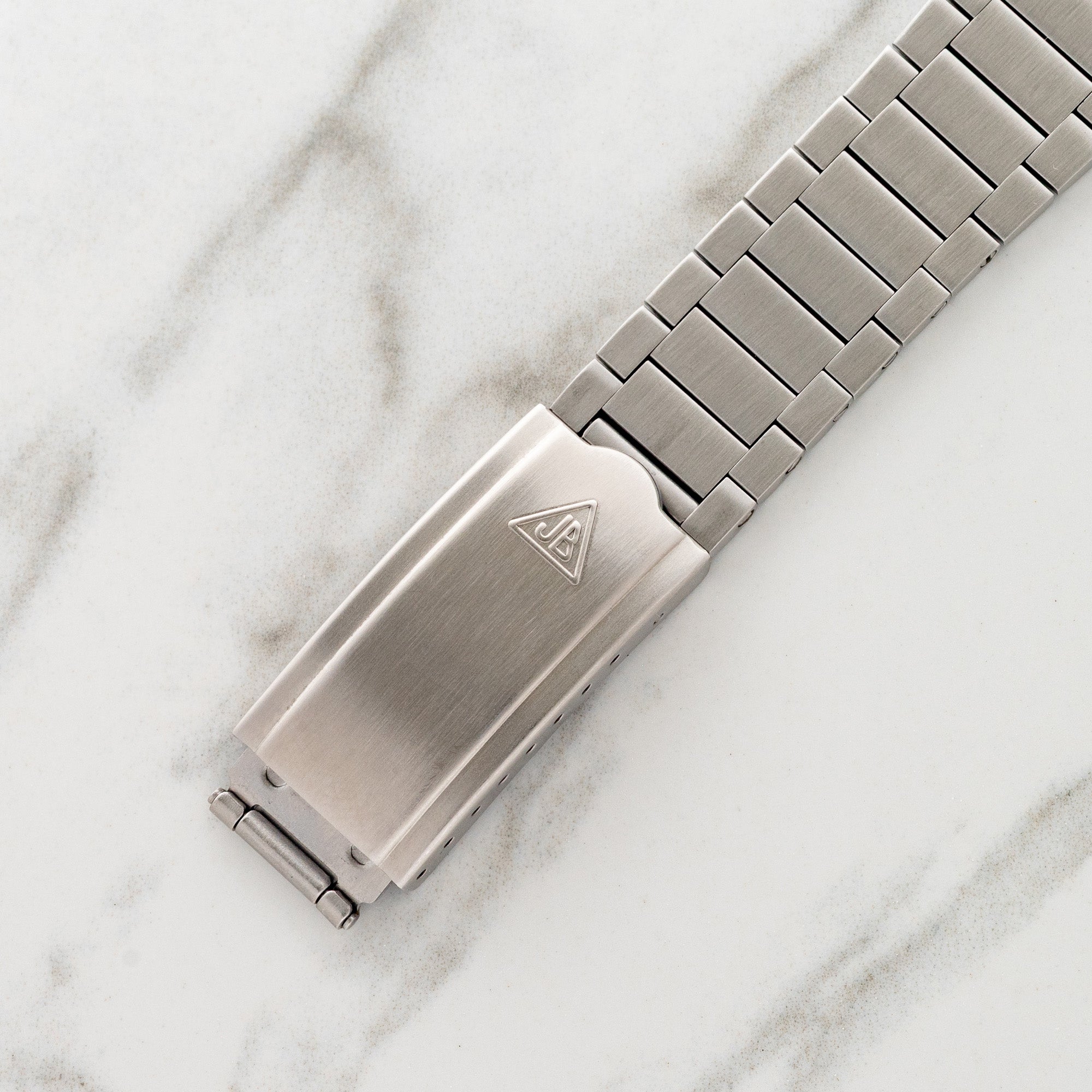 Omega Speedmaster Professional 145.022 "Straight Writing" - *Unpolished*