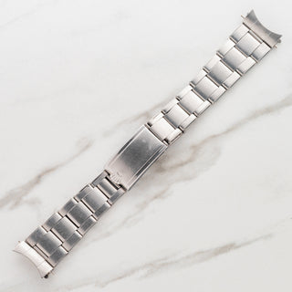 Top view displaying the 12-link stainless steel stretch rivet Oyster bracelet for a vintage Rolex Explorer 1016