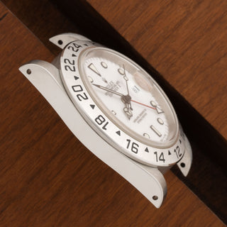 Rolex Explorer II - 16570 "Polar" - Box & Papers/*Unpolished*