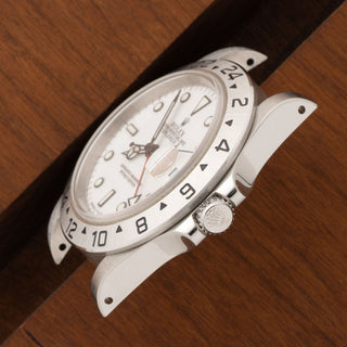 Rolex Explorer II - 16570 "Polar" - Box & Papers/*Unpolished*