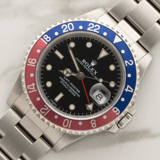 Rolex GMT-Master - 16700 "Raspberry Pepsi Swiss Only" - Full Set