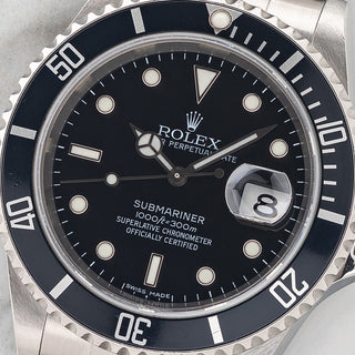 Rolex Submariner 16610 - Full Collector Set
