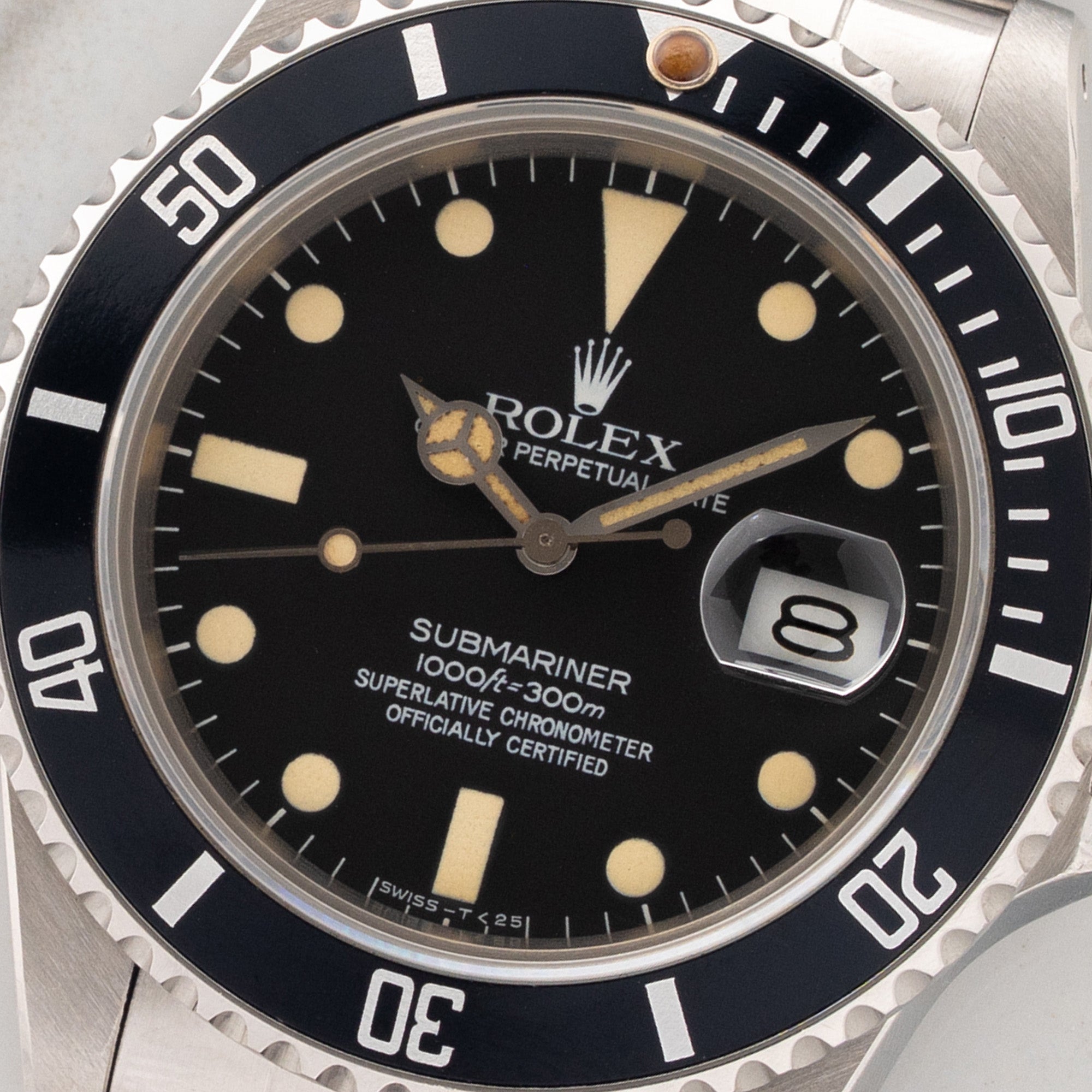 rolex-submariner-16800-