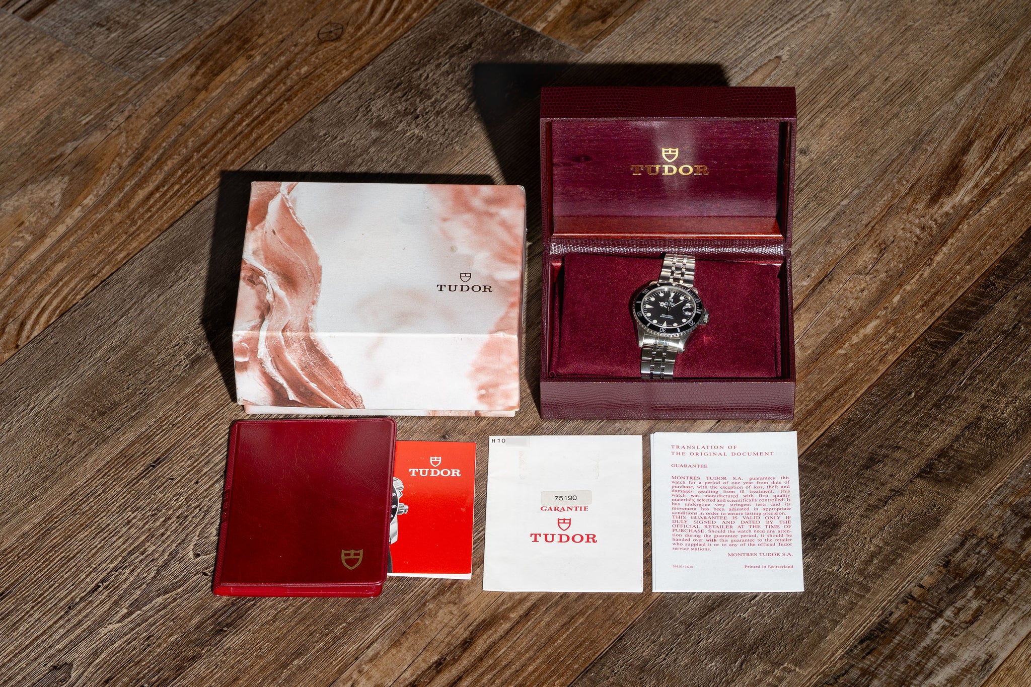 Tudor Prince Date Submariner 75190 - Box & Papers