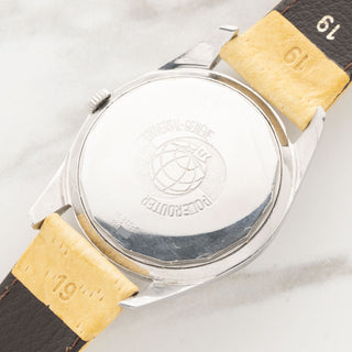 universal geneve polerouter date 204607 2-non luminous silver dial vintage watches collectors corner ny | Collectors Corner NY