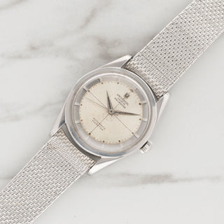 universal geneve uni compax chrono 224100 caseback vintage watches collectors corner ny fcd900fa f5b5 4744 af19 e1ec66c99a97 | Collectors Corner NY