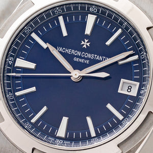 Vacheron Constantin Overseas 4500V (Blue 41) w/Updated Bracelet - Full Set