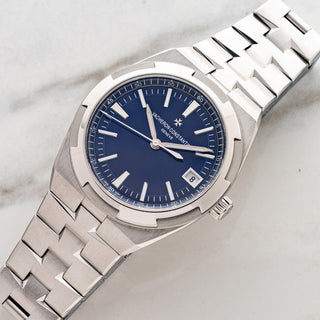 Vacheron Constantin Overseas 4500V (Blue 41) w/Updated Bracelet - Full Set