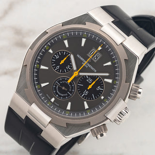 Vacheron Constantin Overseas Chronograph 49150 Limited Edition (340 Pieces) - Papers & Booklet