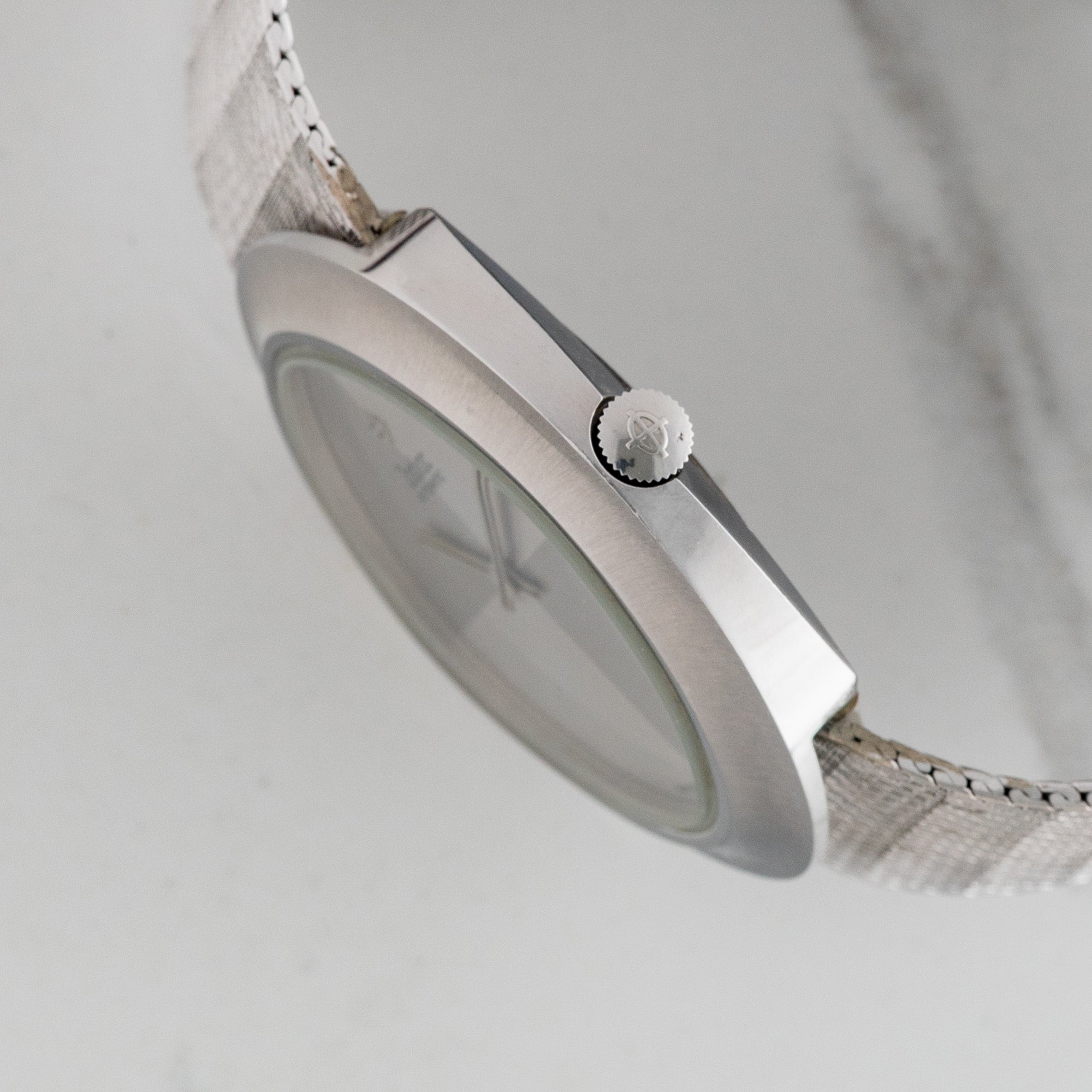 Zodiac "UFO" w/Adjustable Mesh Bracelet - *Unpolished*