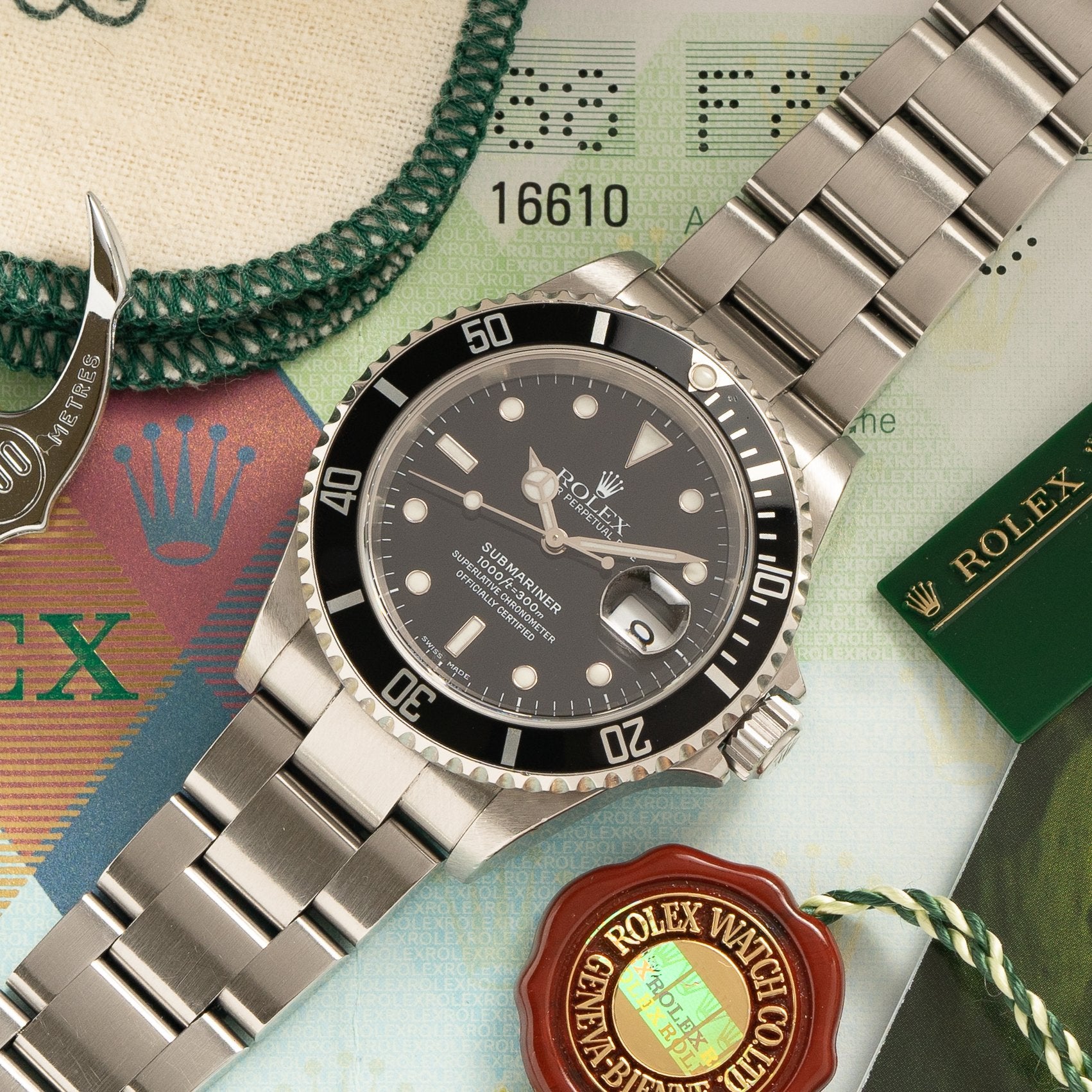 Rolex Submariner 16610T - Full Collector Set - *Unpolished
