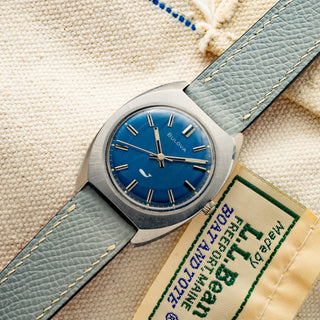 Bulova Sea King "Whale" - Stunning Blue Sunburst Dial - 1969