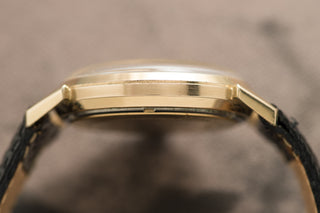 Bulova Sea King "Whale" - Textured Dial - 1975