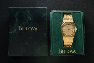 Bulova "Royal Oak" - w/Box/Full Links - 1979