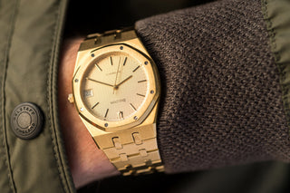 Bulova "Royal Oak" - w/Box/Full Links - 1979