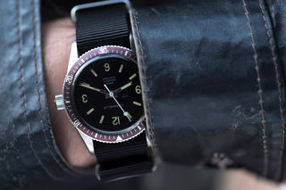 Bulova/Caravelle Sea Hunter - Faded Maroon Bezel - 1970