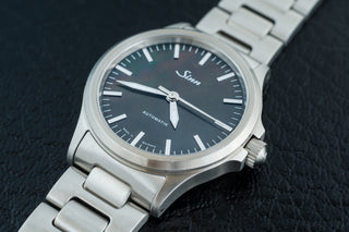 Sinn Perlmut - 566i - MOP Dial - Modern